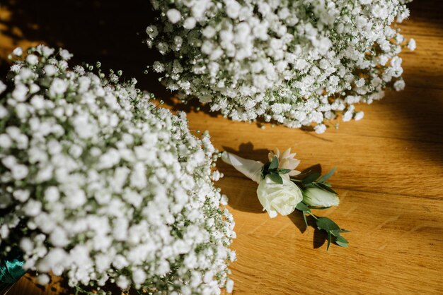 Beau et tendre bouquet de mariée en gros plan