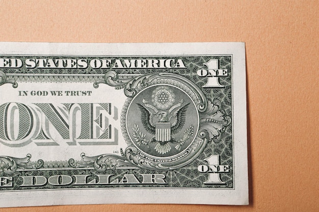 Beaucoup de dollars américains en espèces