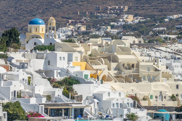 Beaucoup de mini-hôtels sur la caldeira de Santorin.