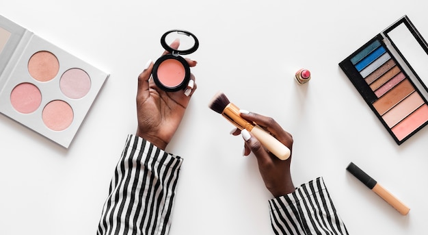 Beauty blogger tester les cosmétiques