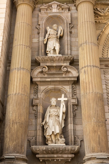 Beaux bâtiments coloniaux et rues de la capitale péruvienne Lima