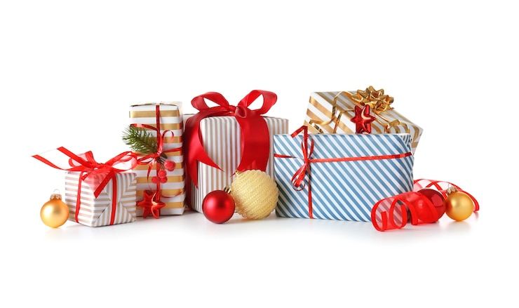 Photo beaux cadeaux de noël sur blanc