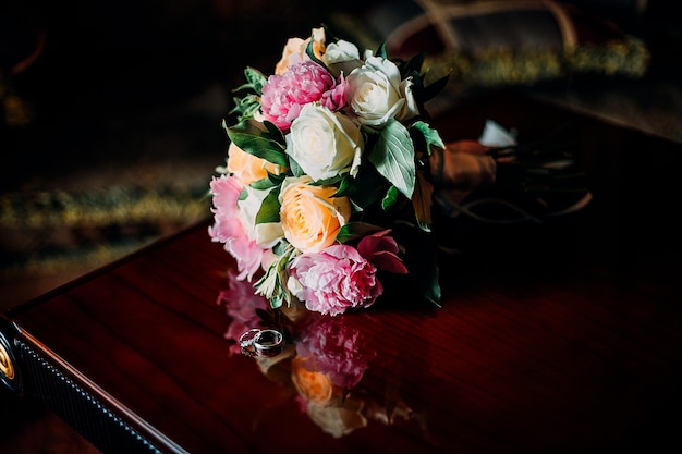 Beaux détails de mariage de la cérémonie et de la réception