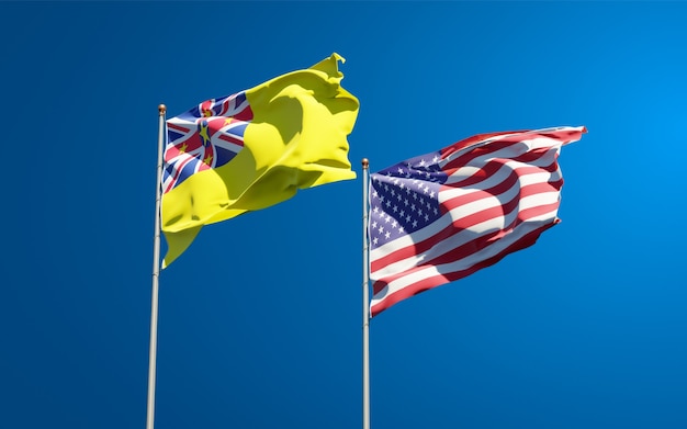 Beaux drapeaux d'état national de Niue et USA ensemble