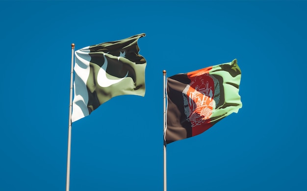 Beaux drapeaux nationaux de l'Afghanistan et du Pakistan