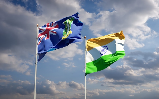 Beaux drapeaux nationaux de l'Inde et des îles Vierges britanniques ensemble