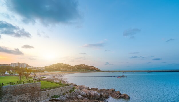 Beaux paysages de la côte de Lianyungang, Jiangsu, Chine