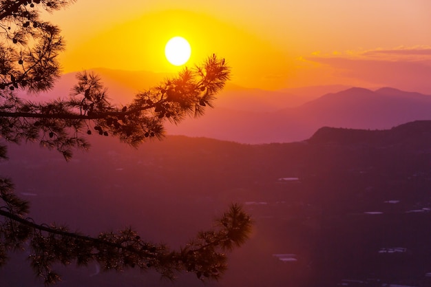 Beaux paysages naturels dans les montagnes de la Turquie. La voie lycienne est célèbre parmi les randonneurs.