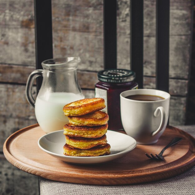 beignets de crêpes au sirop