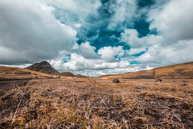 Bel environnement naturel sur le sentier de randonnée de 54 km de Landmannalaugar, Islande