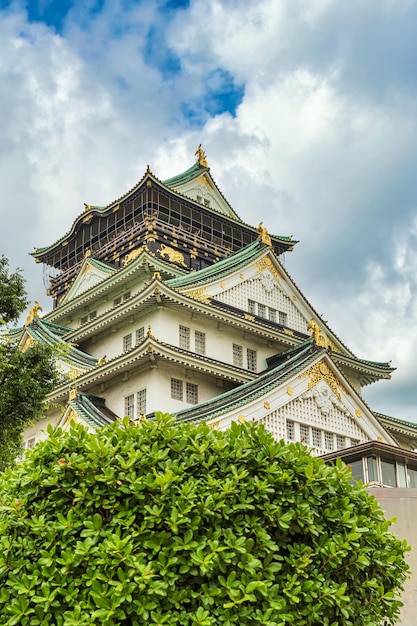 Bel immeuble ancien du château d'Osaka