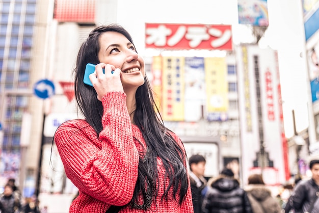 Belle femme à Tokyo