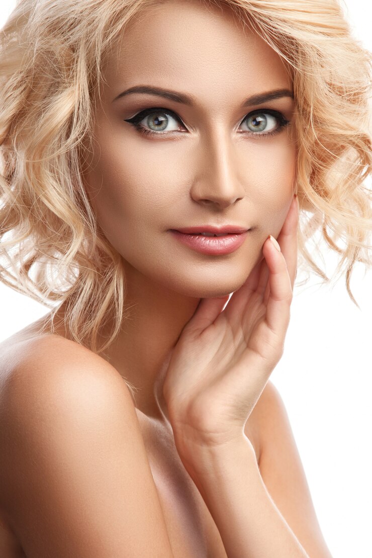 Photo belle fille blonde