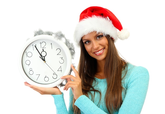 Belle jeune femme avec horloge, isolée sur blanc