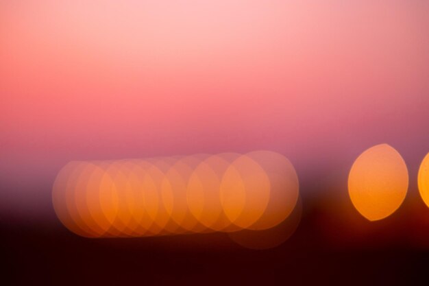 Belle luxe gradient doux nuages dorés orange et la lumière du soleil sur le ciel bleu parfait pour le fond prendre dans everningTwilight grande taille photo de paysage haute définition