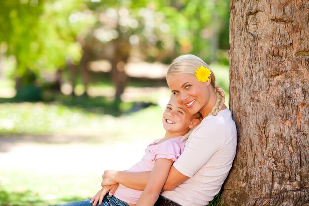 Belle mère avec sa fille