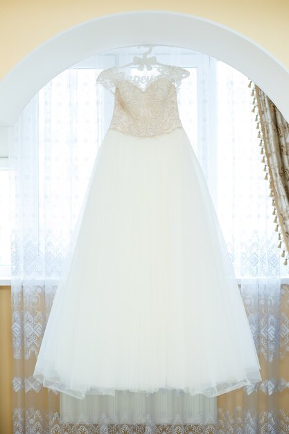 Belle Robe Pour La Mariée