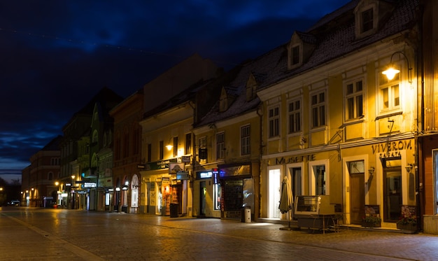 Belle rue de la vieille ville