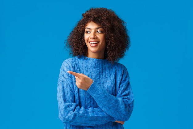 Belle touriste afro-américaine charismatique insouciante