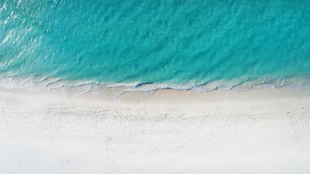 Belle vue aérienne des Maldives et fond de plage tropicale