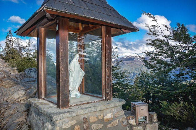 Une belle vue sur le Cerro Campanario situé à Bariloche Argentine