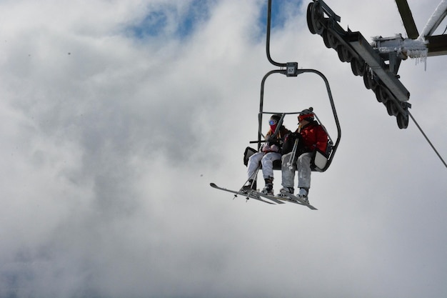 Une belle vue sur Cerro Catedral situé à Bariloche Argentine