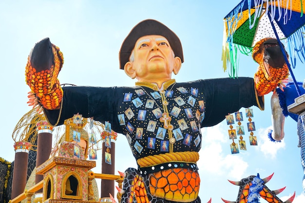 Une belle vue sur les chars du carnaval brésilien