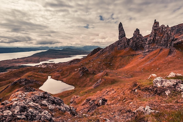 Belle vue sur Old Man of Storr Ecosse