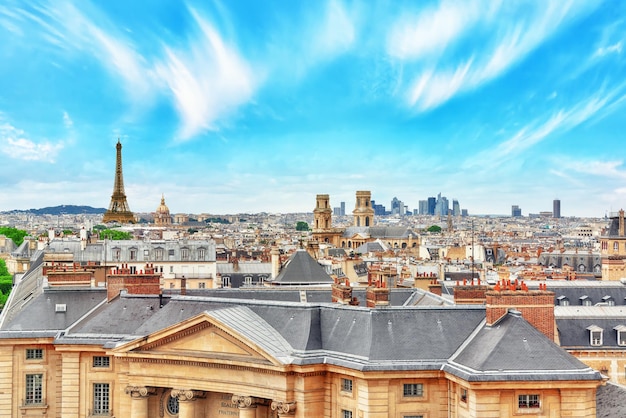 Belle vue panoramique sur Paris depuis le toit du Panthéon Vue sur la Tour Eiffel France