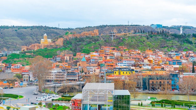 Belle vue panoramique sur le vieux Tbilissi, voyage