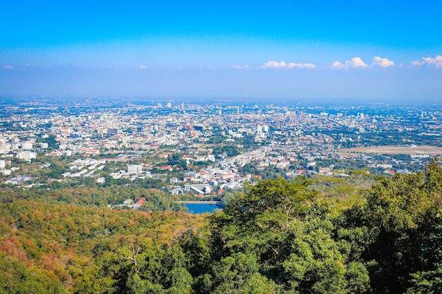 Une belle vue panoramique sur la ville de Chiang Mai située en Thaïlande