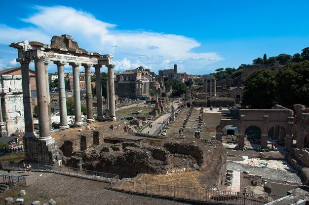 Belle vue sur la Rome italienne en été