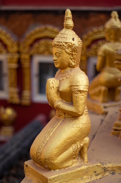 Une belle vue sur le temple bouddhiste situé à Siem Reap au Cambodge