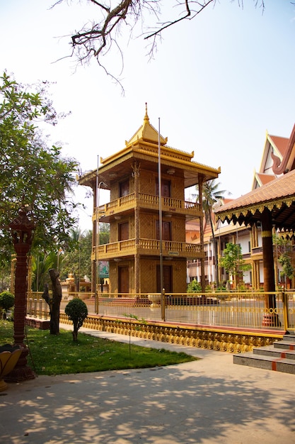 Une belle vue sur le temple bouddhiste situé à Siem Reap au Cambodge