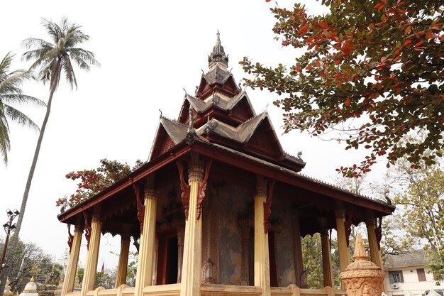 Une belle vue sur le temple bouddhiste Wat Sisaket situé à Vientiane au Laos