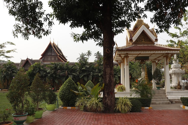 Une belle vue sur le temple wat sisaket situé à Vientiane au Laos