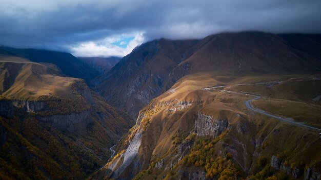 Belles montagnes du Caucase