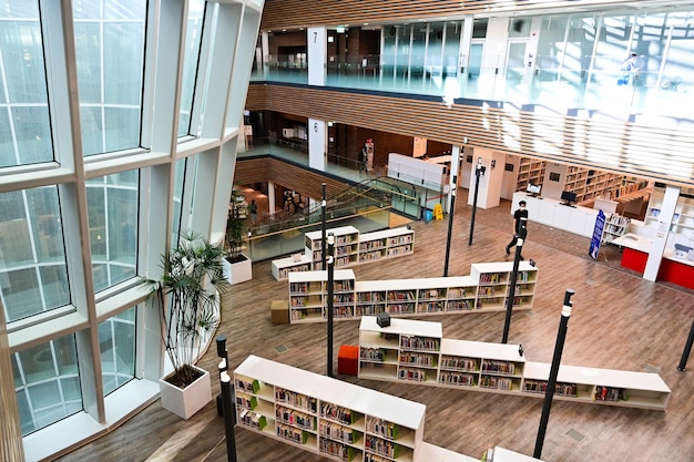 La bibliothèque publique de Taoyuan est située à Taoyuan, Taiwan.