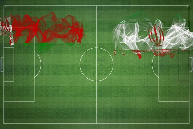 Biélorussie contre l'Iran match de football couleurs nationales drapeaux nationaux terrain de football jeu de football concept de compétition espace de copie