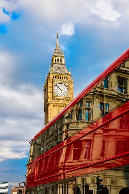 Big Ben Clock Tower avec London Bus