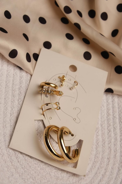bijoux de luxe en or et en diamants
