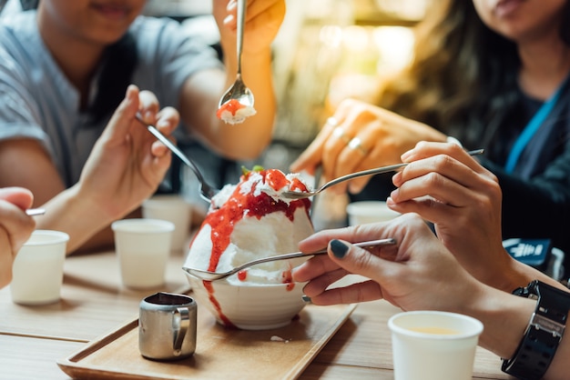 Bingsu ou Bingsoo est un dessert coréen populaire