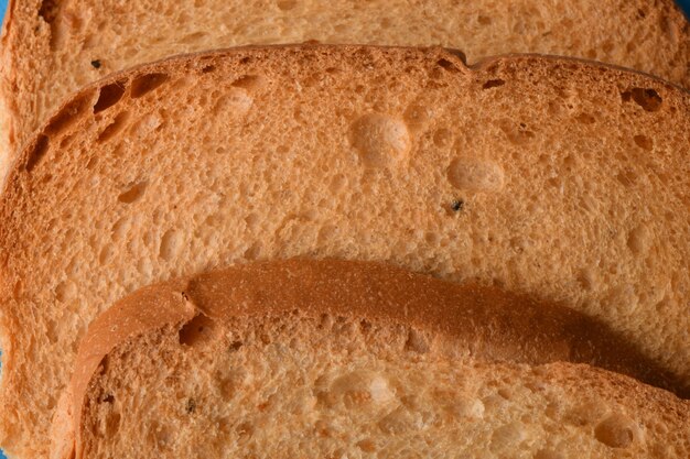 Biscotte croustillante ou toast pour une vie saine