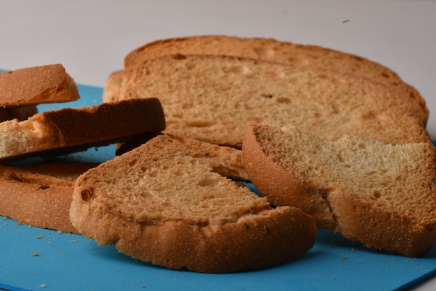 Biscotte croustillante ou toast pour une vie saine