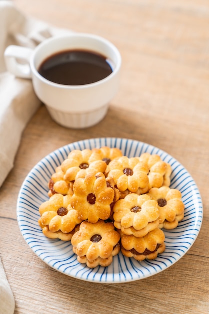 biscuit à la confiture d&#39;ananas