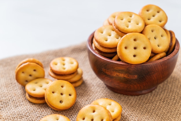 biscuit à la confiture d&#39;ananas