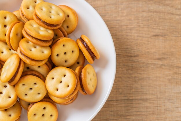 biscuit à la confiture d&#39;ananas