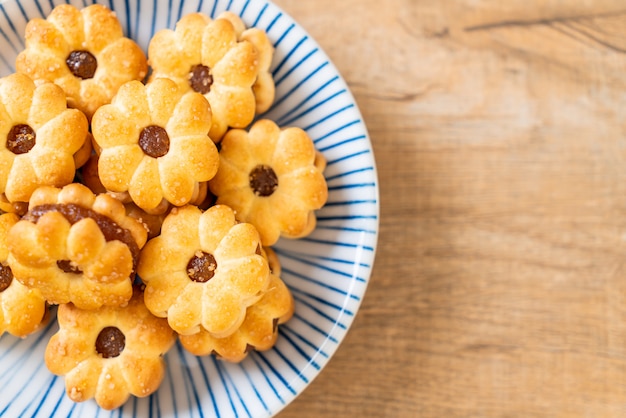 biscuit à la confiture d&#39;ananas