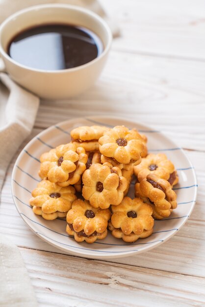 biscuit à la confiture d'ananas