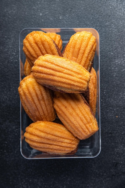 Biscuit madeleine biscuits dessert français sucré repas collation alimentaire sur la table copie espace alimentaire